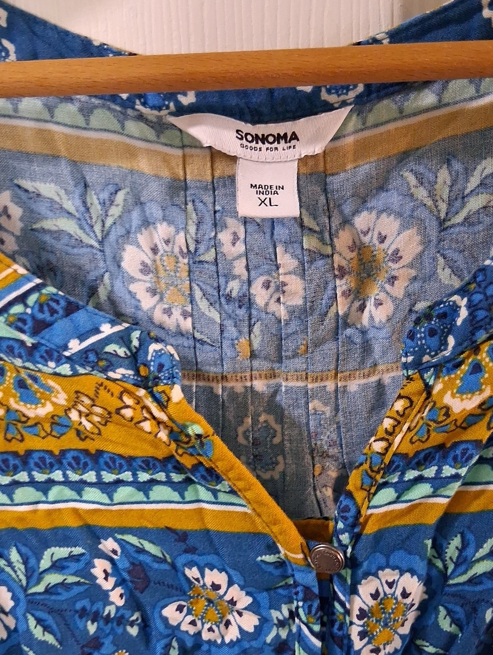 Sleeveless Blue & Mustard Patterned Women's Top - Picture 2 of 4